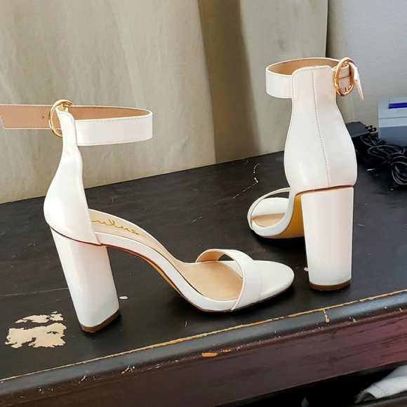 Shoes - Picture 3 of 3